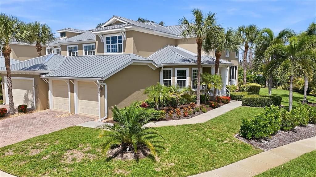 For Sale: $399,000 (4 beds, 3 baths, 2628 Square Feet)