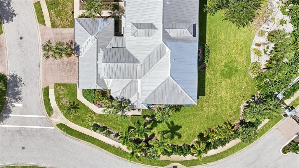 For Sale: $399,000 (4 beds, 3 baths, 2628 Square Feet)