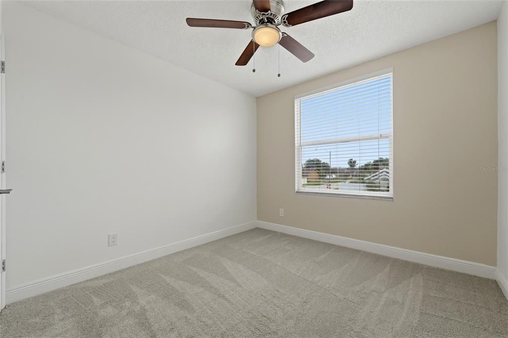 For Sale: $415,000 (3 beds, 2 baths, 1705 Square Feet)