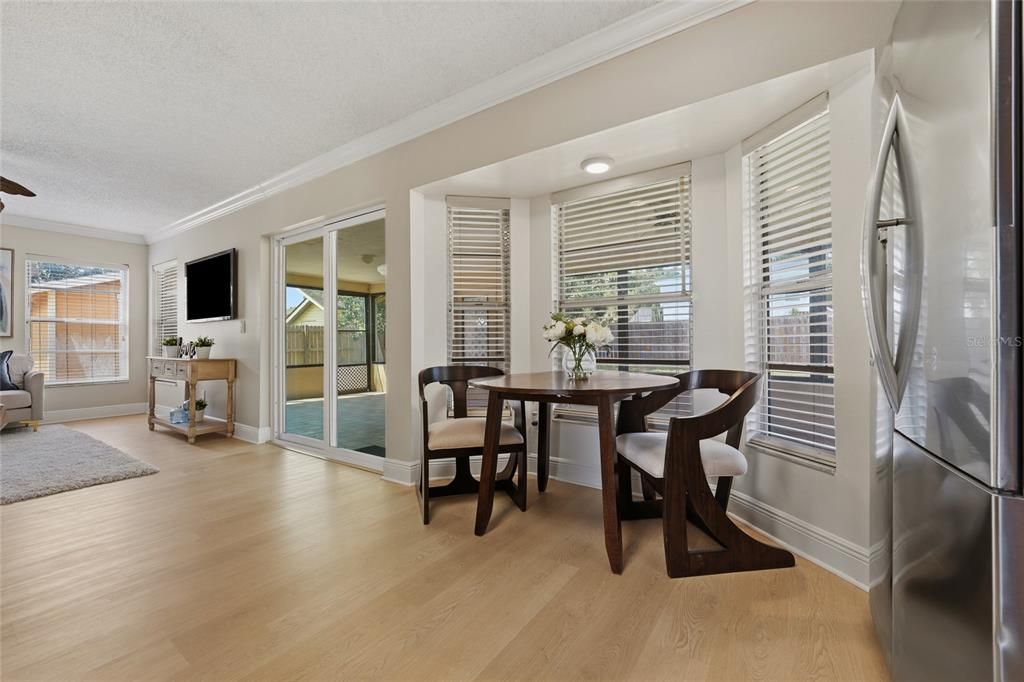 For Sale: $415,000 (3 beds, 2 baths, 1705 Square Feet)