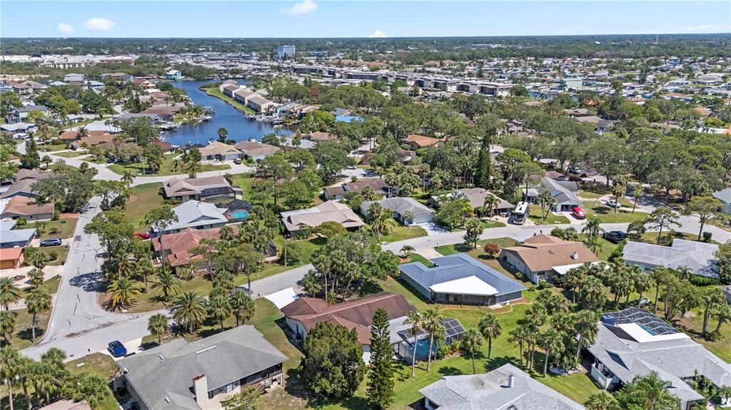 En Venta: $489,999 (3 camas, 2 baños, 2406 Pies cuadrados)