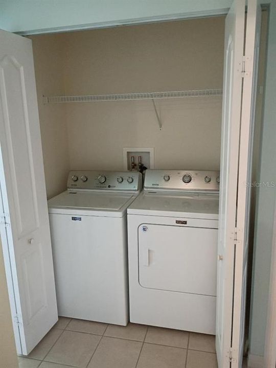 For Sale: $254,900 (2 beds, 2 baths, 1143 Square Feet)
