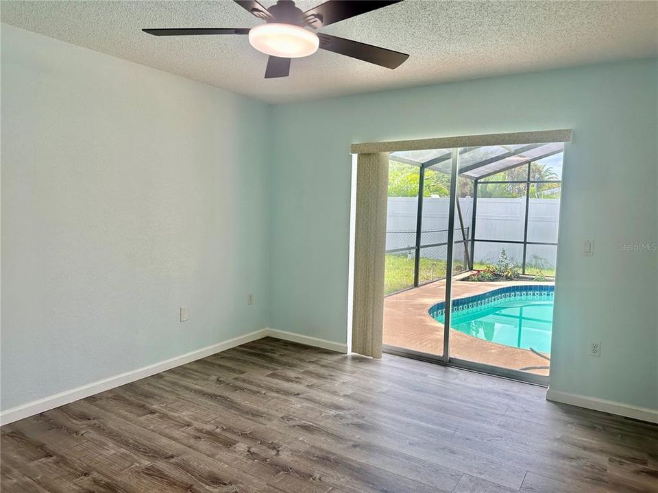 For Sale: $345,678 (3 beds, 2 baths, 1272 Square Feet)
