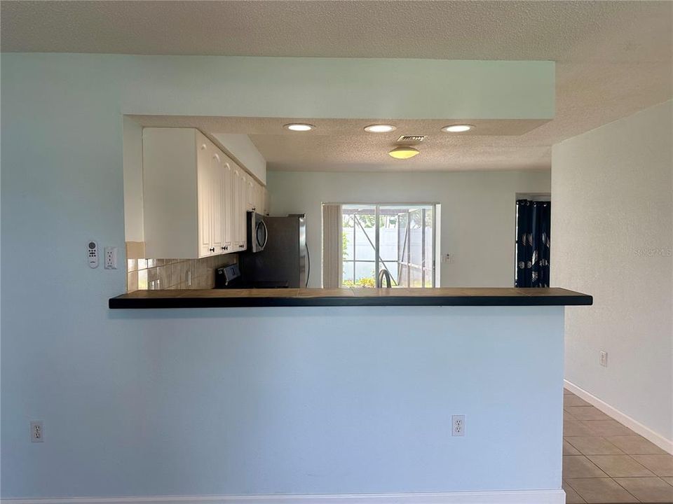 For Sale: $345,678 (3 beds, 2 baths, 1272 Square Feet)