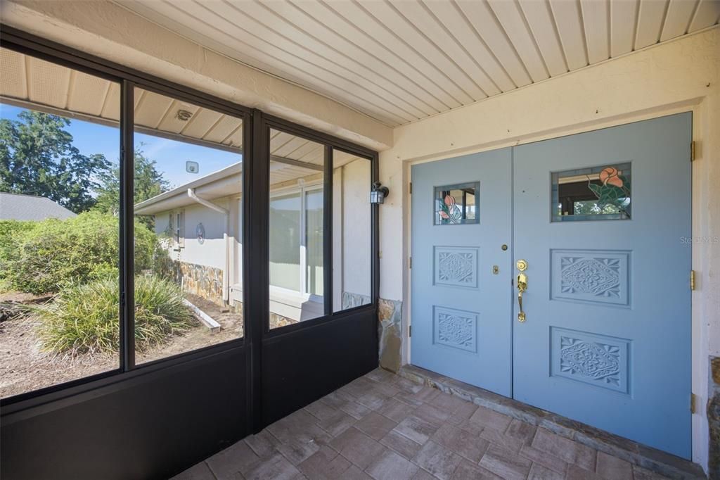 Active With Contract: $450,000 (3 beds, 2 baths, 2338 Square Feet)
