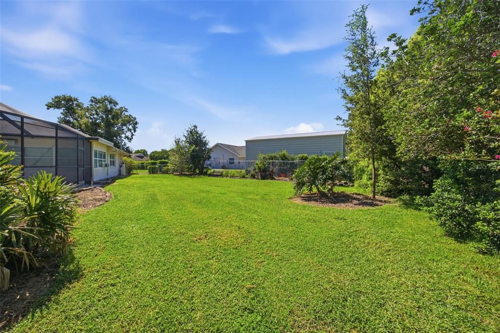 Active With Contract: $450,000 (3 beds, 2 baths, 2338 Square Feet)
