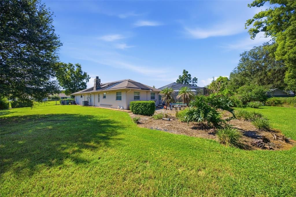 Active With Contract: $450,000 (3 beds, 2 baths, 2338 Square Feet)