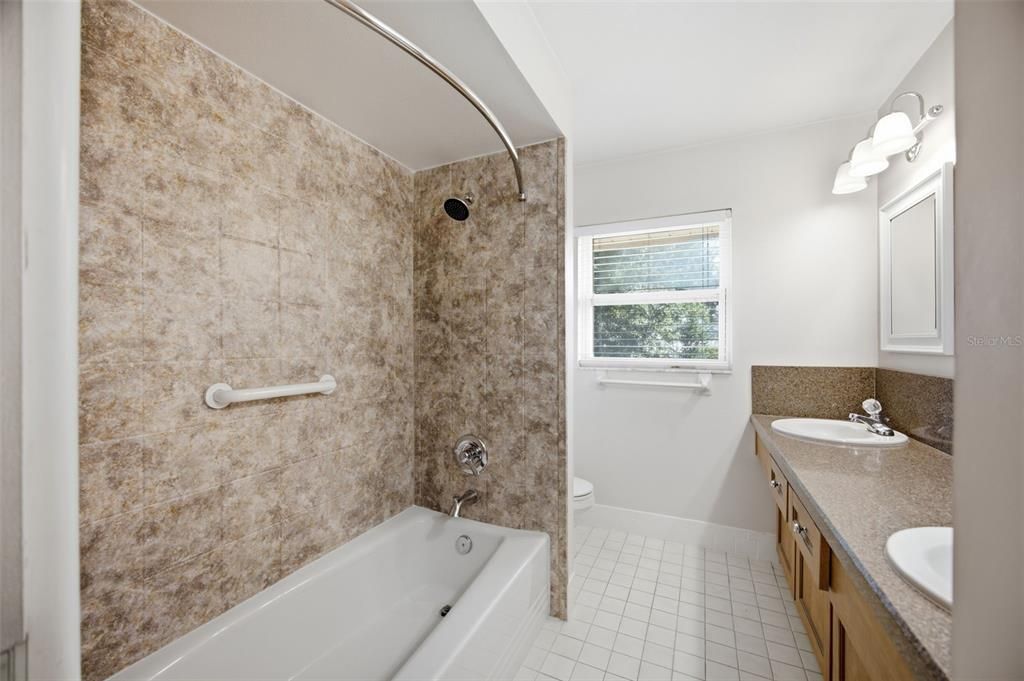 Active With Contract: $450,000 (3 beds, 2 baths, 2338 Square Feet)