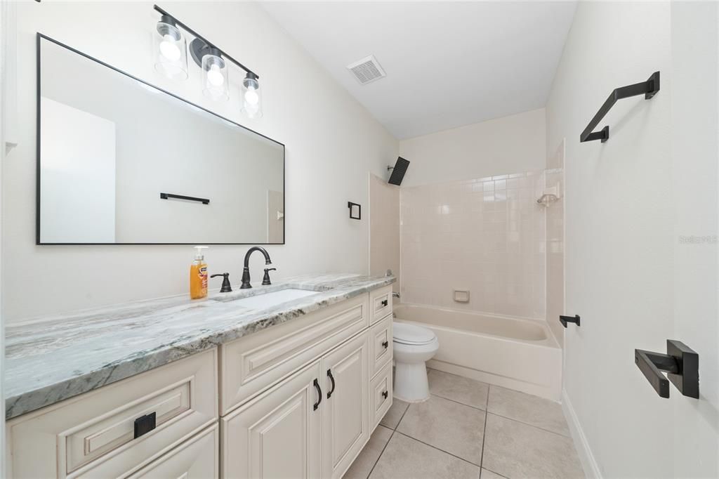 For Sale: $380,000 (3 beds, 2 baths, 1329 Square Feet)