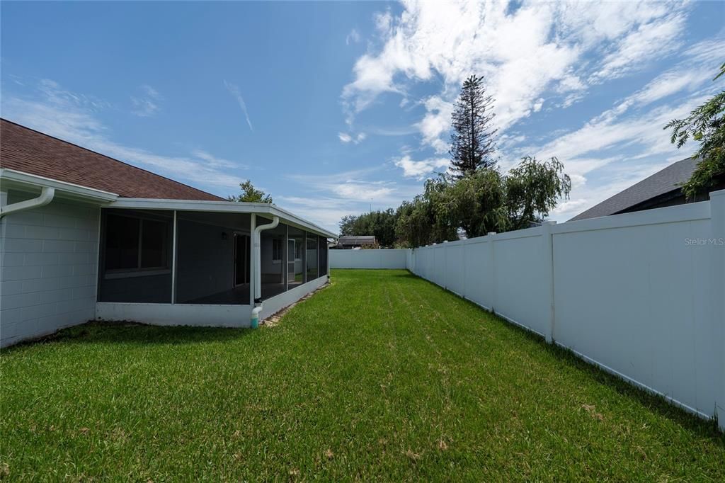 For Sale: $380,000 (3 beds, 2 baths, 1329 Square Feet)