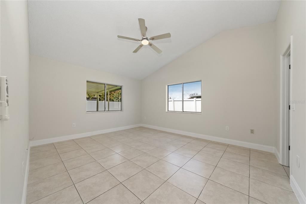 For Sale: $380,000 (3 beds, 2 baths, 1329 Square Feet)
