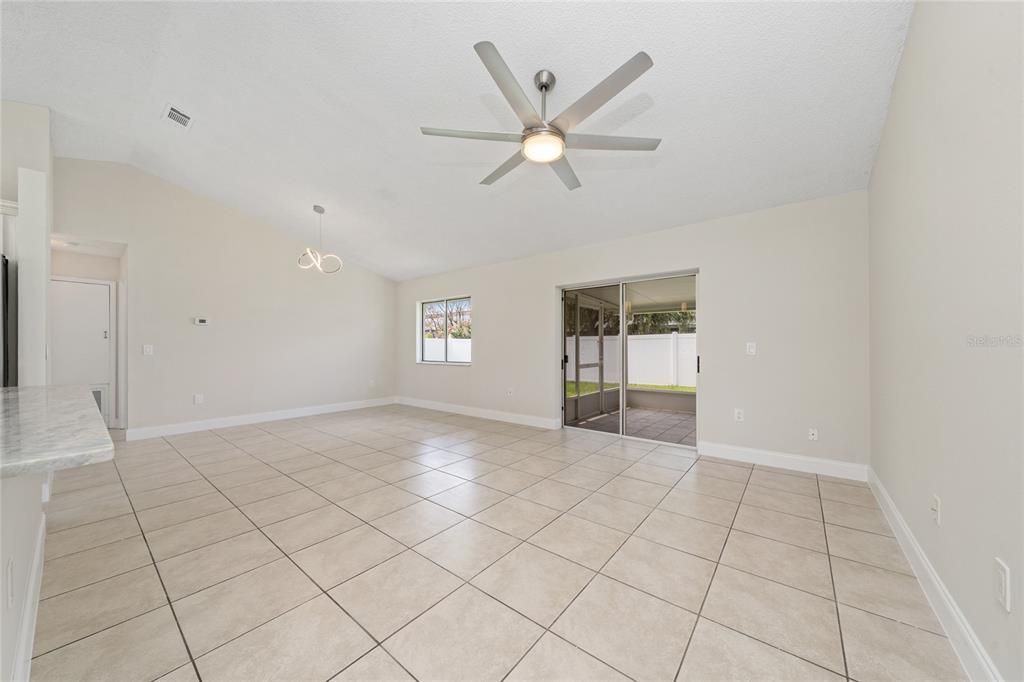 For Sale: $380,000 (3 beds, 2 baths, 1329 Square Feet)