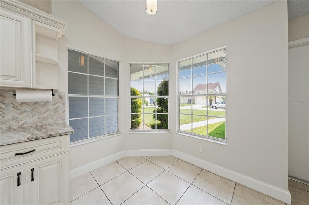 For Sale: $380,000 (3 beds, 2 baths, 1329 Square Feet)