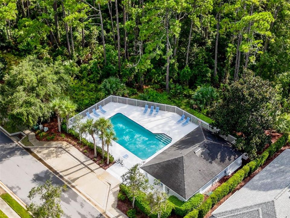 For Sale: $370,000 (2 beds, 2 baths, 1637 Square Feet)