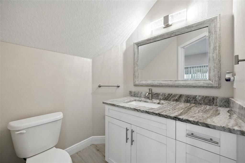 For Sale: $560,000 (3 beds, 2 baths, 1821 Square Feet)
