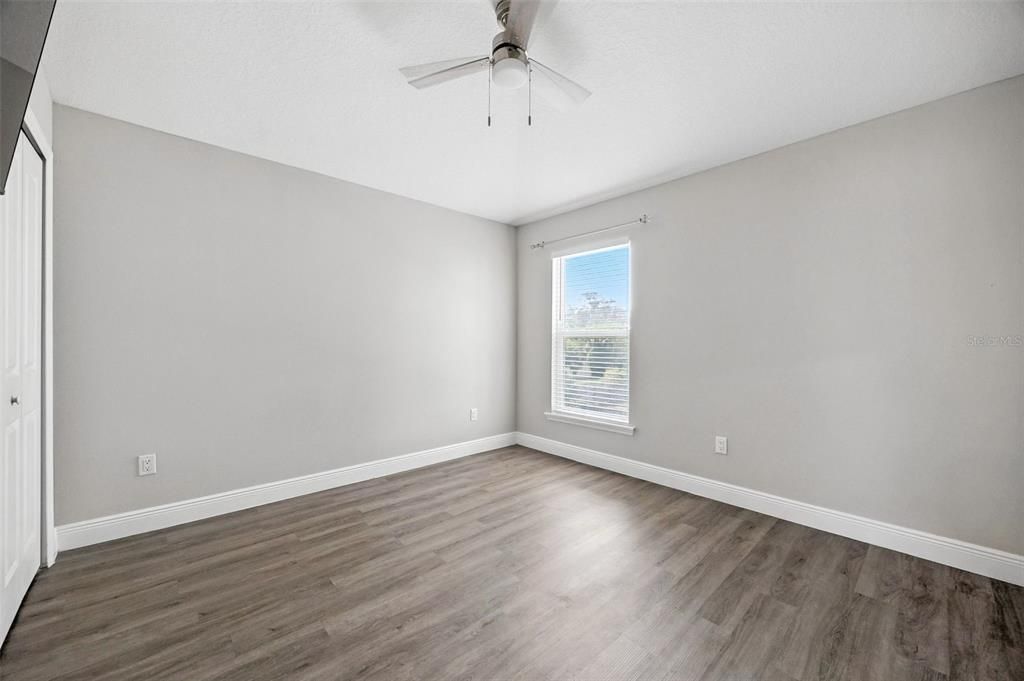 For Sale: $560,000 (3 beds, 2 baths, 1821 Square Feet)