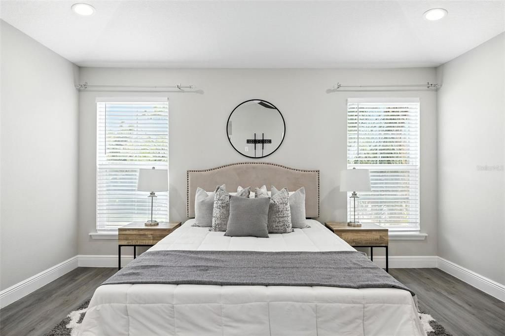 For Sale: $560,000 (3 beds, 2 baths, 1821 Square Feet)