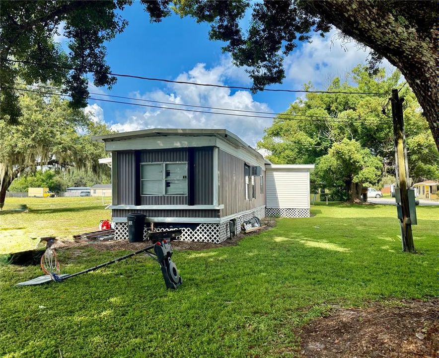 For Sale: $234,000 (8 beds, 4 baths, 720 Square Feet)