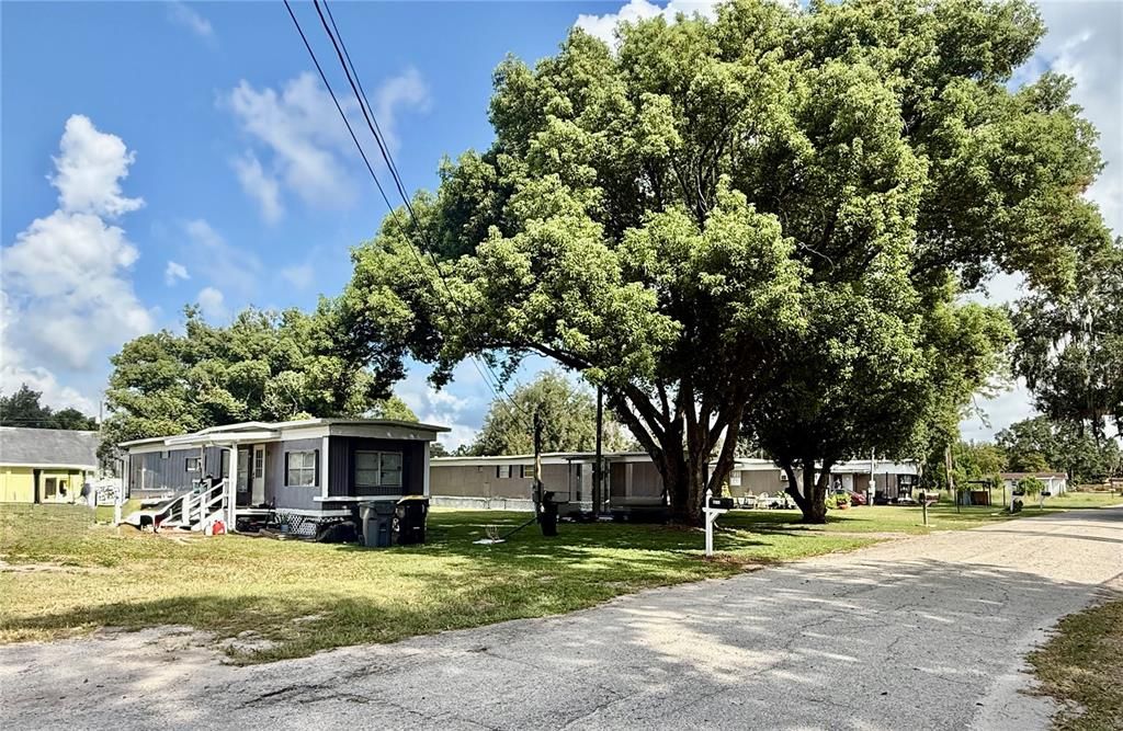 For Sale: $234,000 (8 beds, 4 baths, 720 Square Feet)