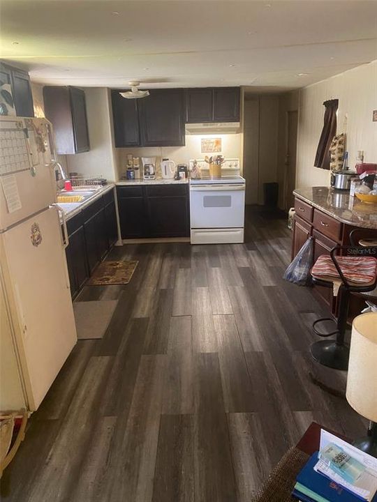 For Sale: $234,000 (8 beds, 4 baths, 720 Square Feet)