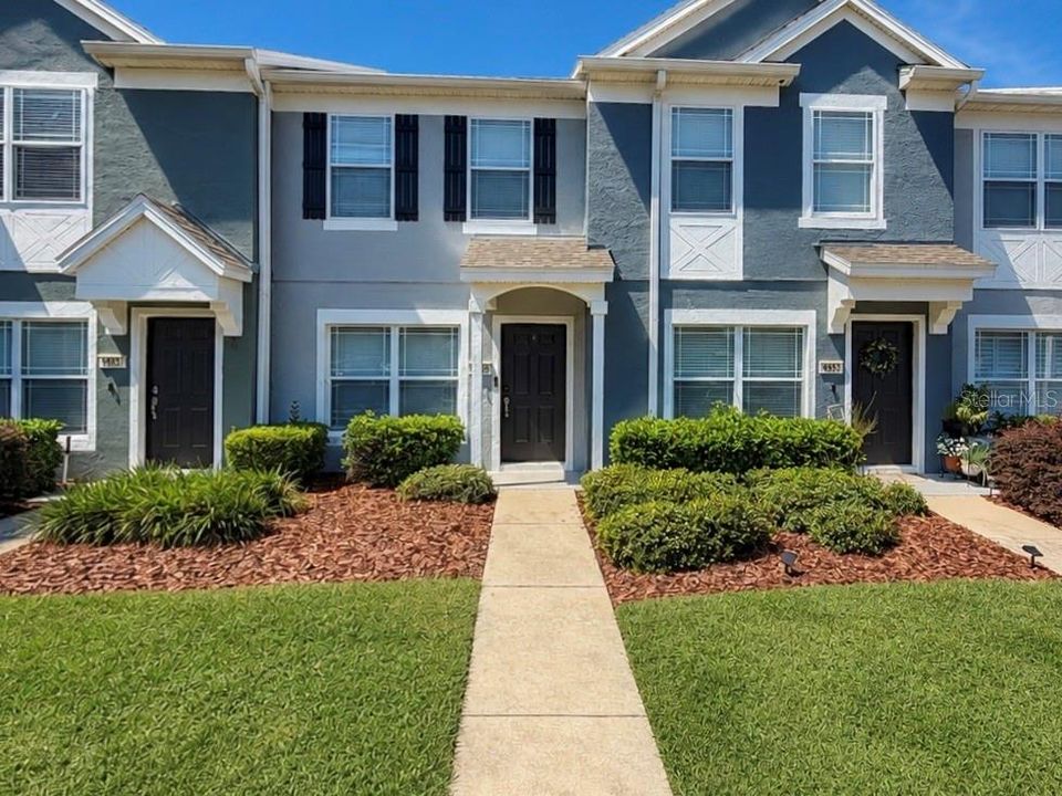 For Sale: $199,990 (2 beds, 2 baths, 1134 Square Feet)