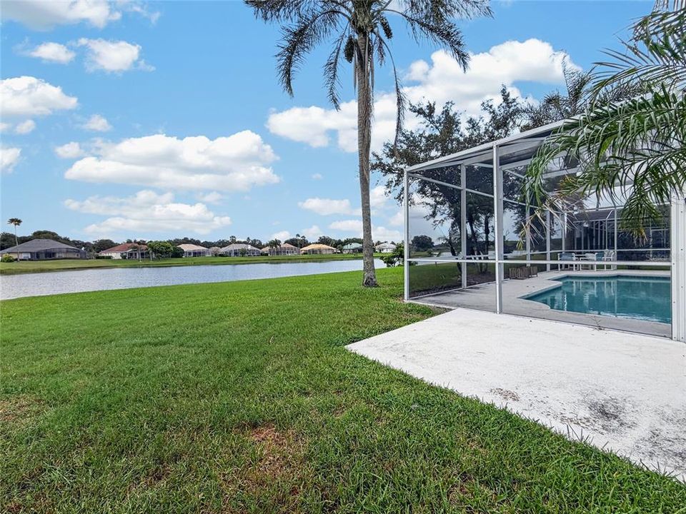 For Sale: $725,000 (5 beds, 4 baths, 2546 Square Feet)
