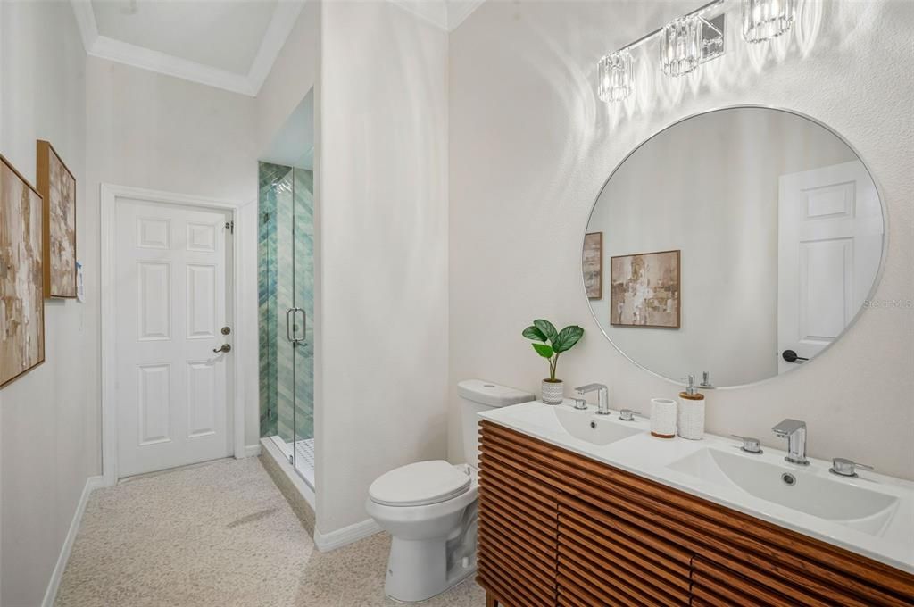 En Venta: $1,599,000 (4 camas, 2 baños, 2709 Pies cuadrados)