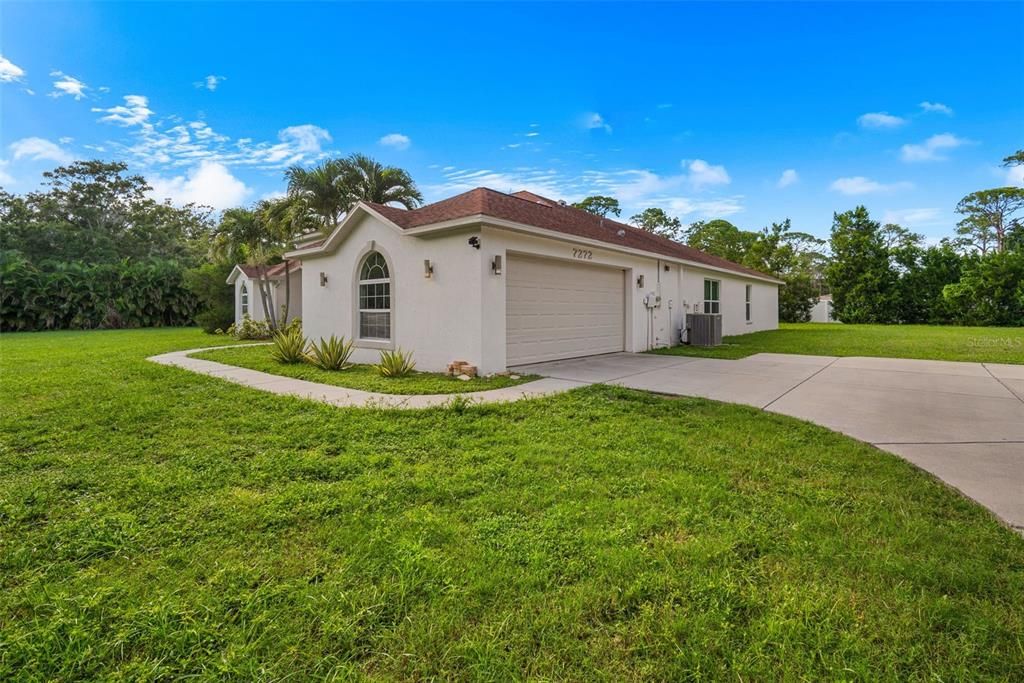 En Venta: $1,599,000 (4 camas, 2 baños, 2709 Pies cuadrados)