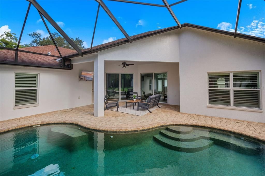 En Venta: $1,599,000 (4 camas, 2 baños, 2709 Pies cuadrados)