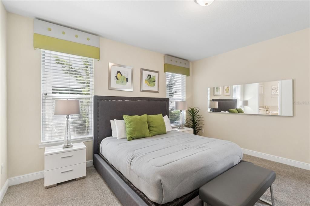For Sale: $849,000 (5 beds, 5 baths, 3328 Square Feet)