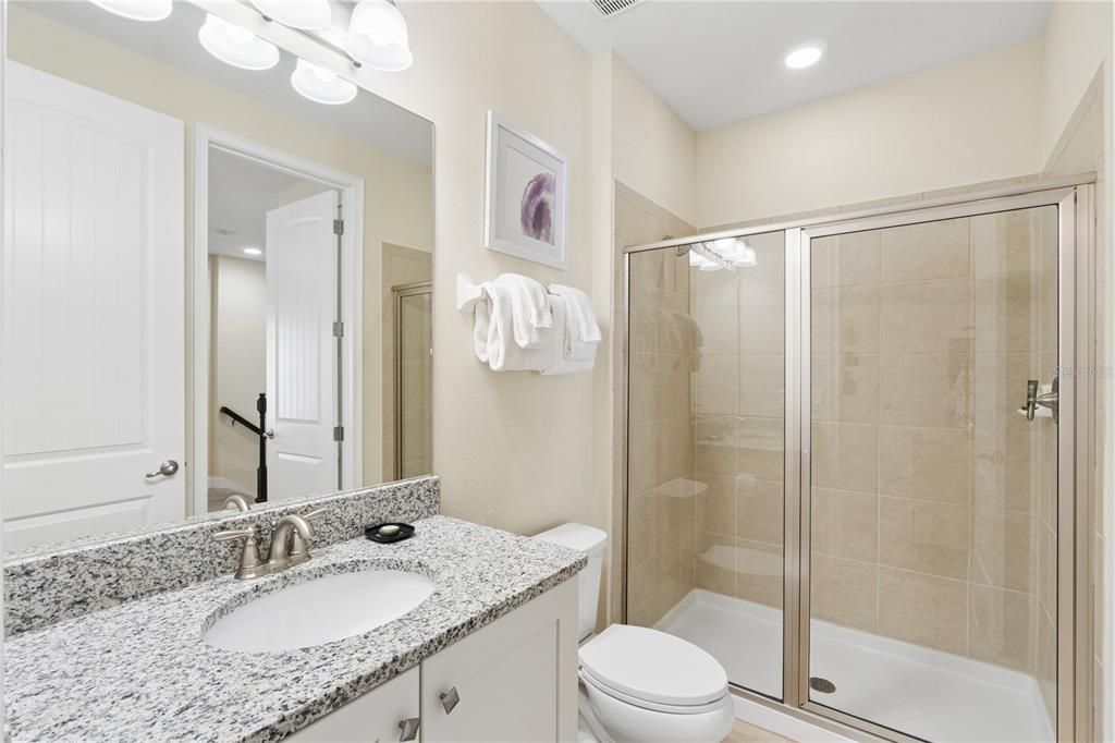 For Sale: $849,000 (5 beds, 5 baths, 3328 Square Feet)