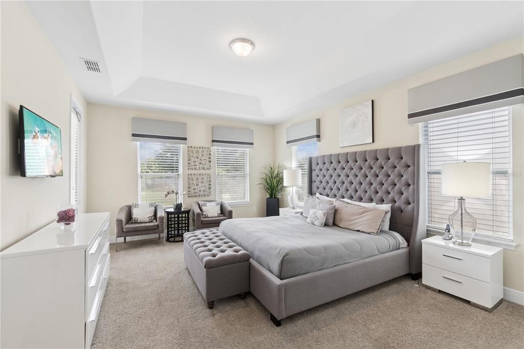 For Sale: $849,000 (5 beds, 5 baths, 3328 Square Feet)