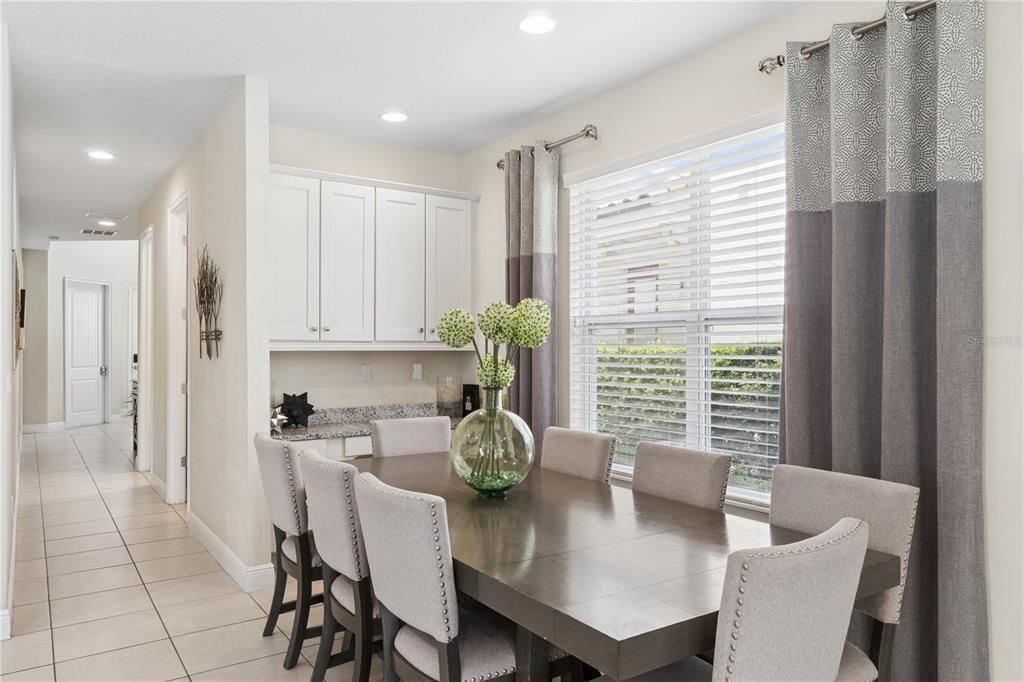 For Sale: $849,000 (5 beds, 5 baths, 3328 Square Feet)