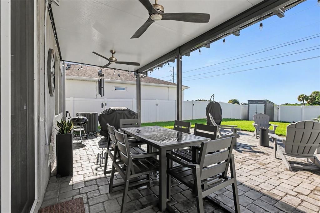 For Rent: $2,575 (3 beds, 2 baths, 1970 Square Feet)