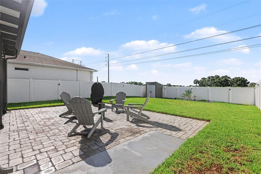 For Rent: $2,575 (3 beds, 2 baths, 1970 Square Feet)