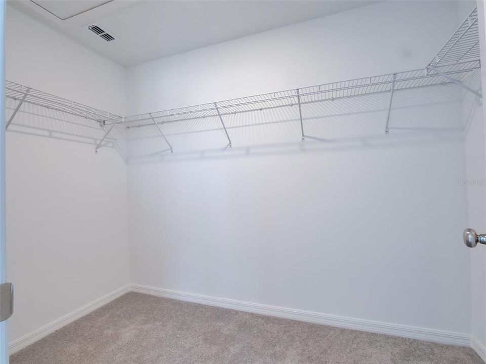 En Renta: $2,150 (3 camas, 2 baños, 1666 Pies cuadrados)