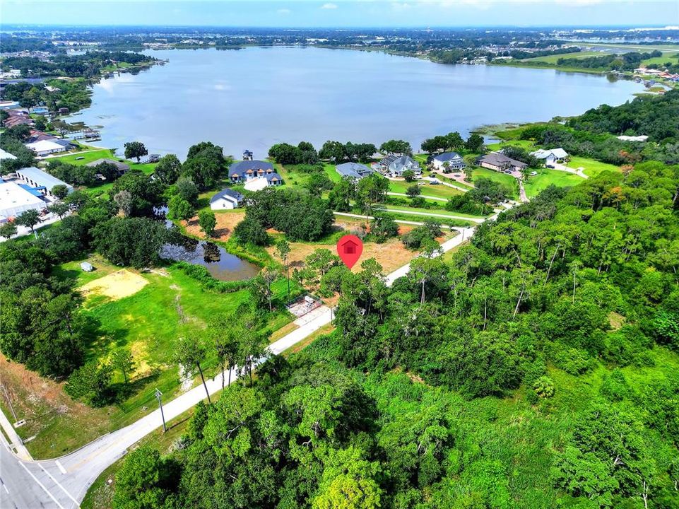 На продажу: $95,000 (0.48 acres)