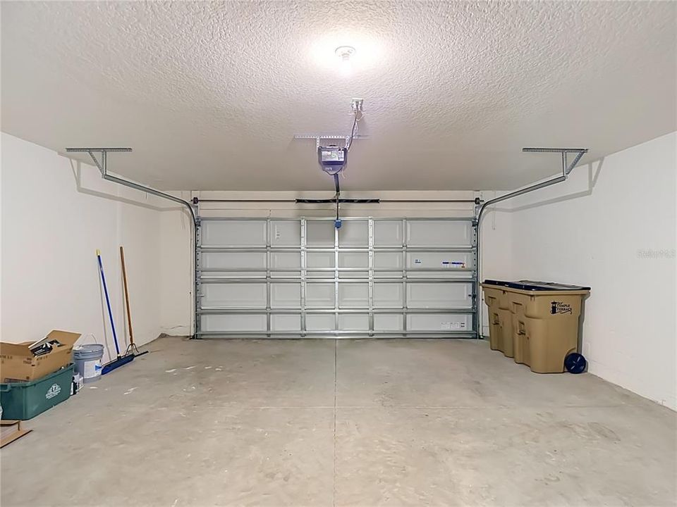 В аренду: $3,300 (5 спален, 3 ванн, 2674 Квадратных фут)