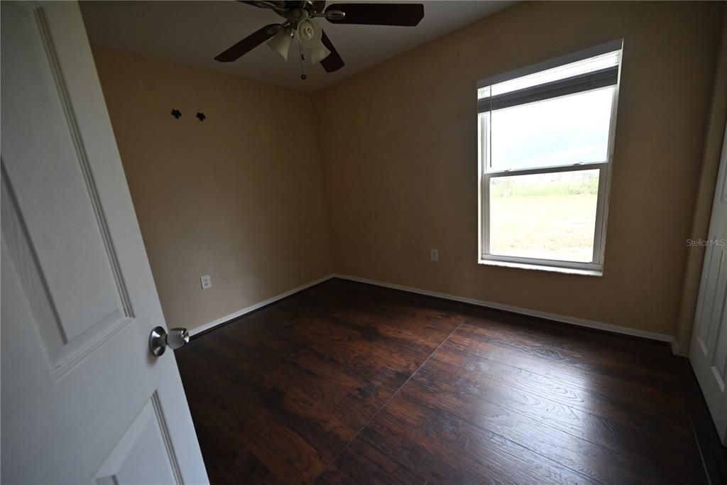En Venta: $330,000 (3 camas, 2 baños, 1419 Pies cuadrados)