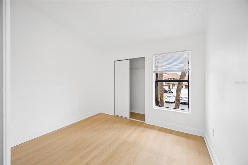 For Rent: $2,200 (3 beds, 3 baths, 1185 Square Feet)