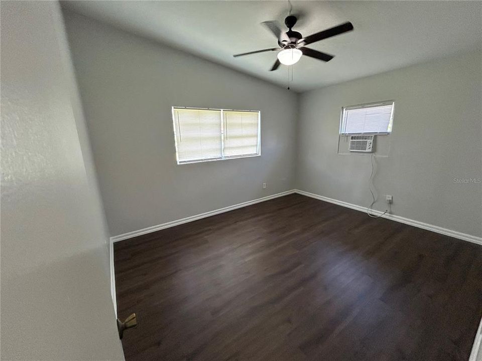 For Rent: $1,775 (2 beds, 1 baths, 800 Square Feet)