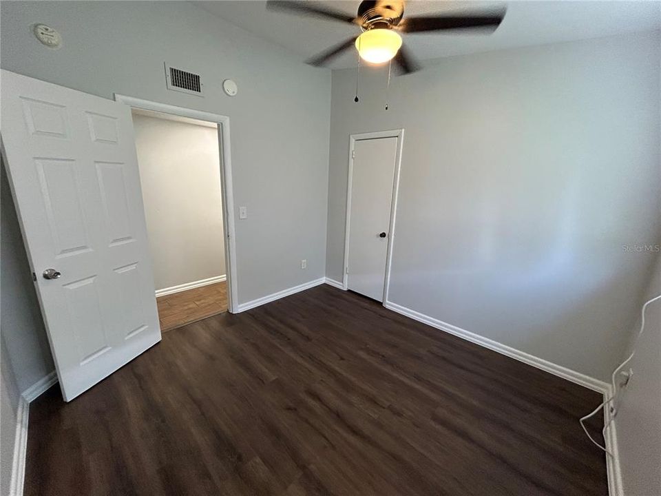 For Rent: $1,775 (2 beds, 1 baths, 800 Square Feet)