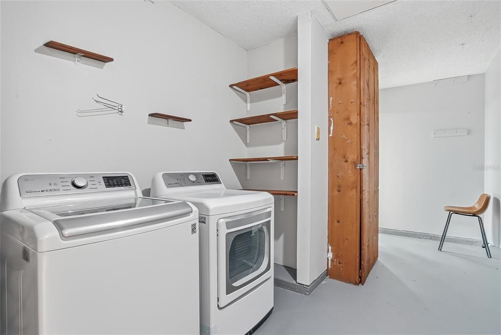 En Renta: $1,900 (3 camas, 2 baños, 1296 Pies cuadrados)
