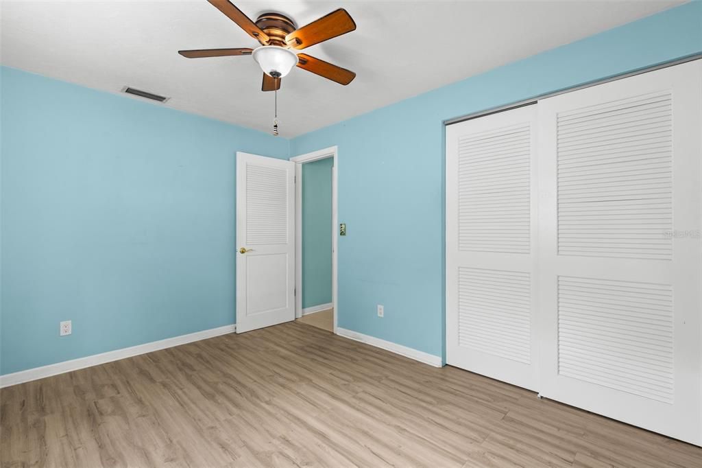 Activo con contrato: $325,000 (2 camas, 1 baños, 1068 Pies cuadrados)