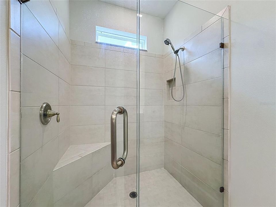 В аренду: $2,000 (2 спален, 2 ванн, 1658 Квадратных фут)