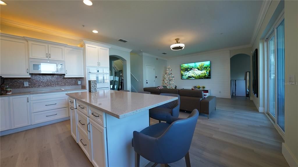 For Sale: $689,900 (4 beds, 3 baths, 2990 Square Feet)