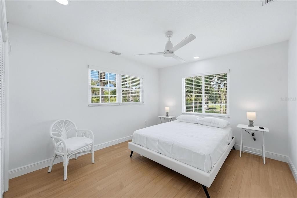 For Sale: $1,300,000 (2 beds, 2 baths, 1979 Square Feet)
