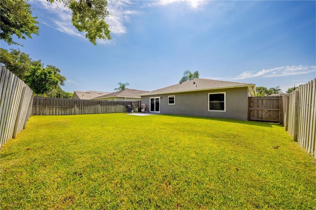 For Sale: $399,900 (3 beds, 2 baths, 1550 Square Feet)