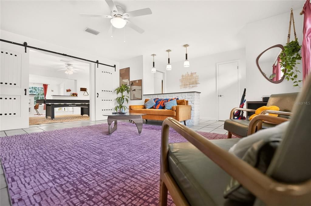 For Sale: $395,000 (4 beds, 2 baths, 1886 Square Feet)