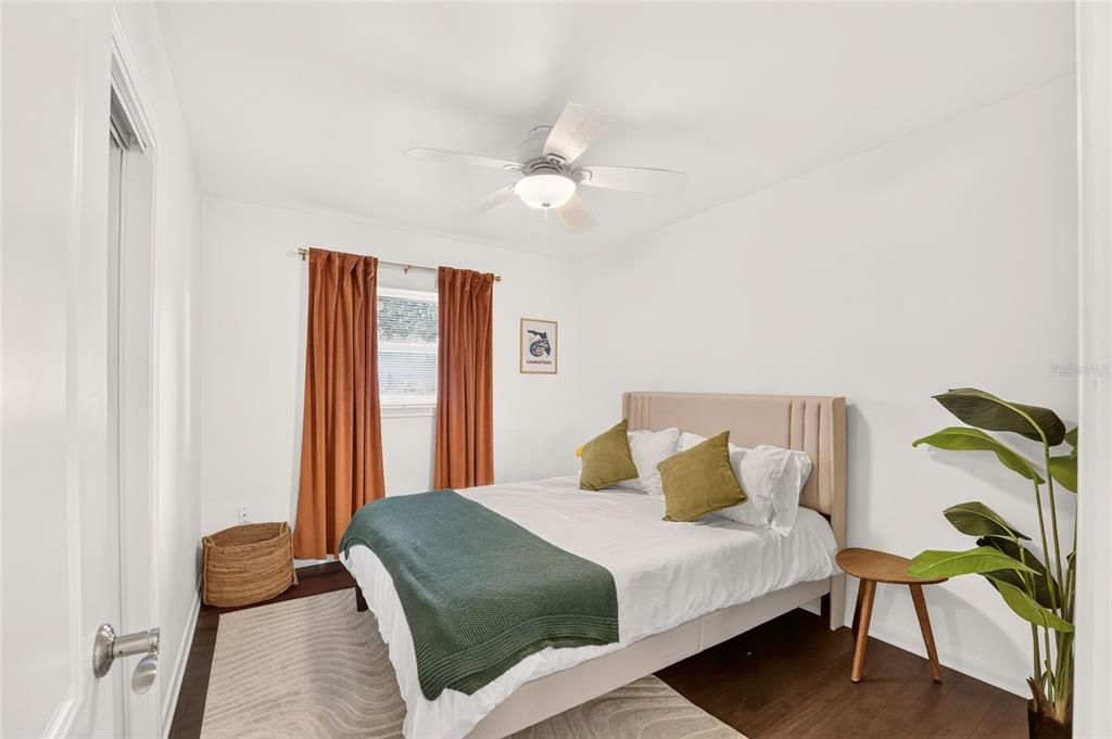 For Sale: $395,000 (4 beds, 2 baths, 1886 Square Feet)